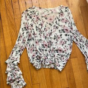 Flowy v-neck top